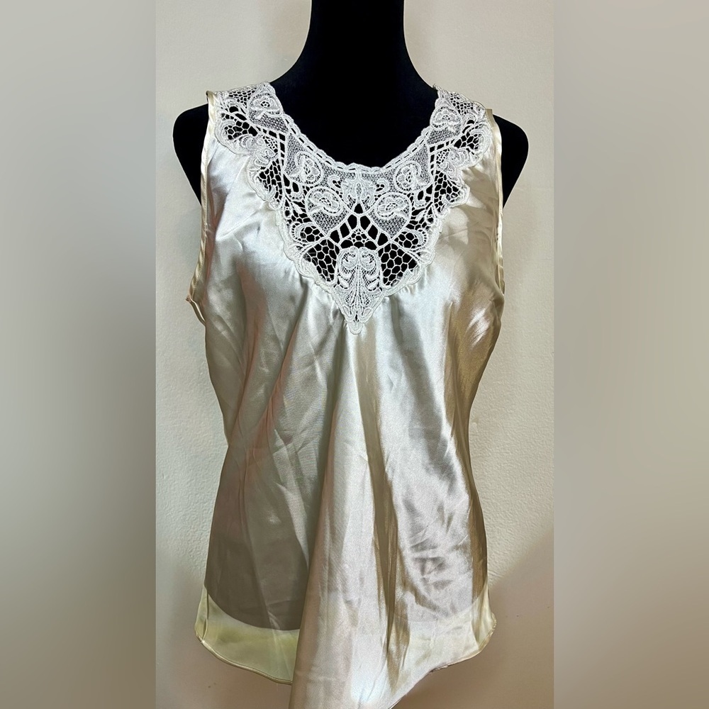 Vintage Cinema Etoile Off white lace satin lingerie sleeveless camisole Med EUC - Picture 2 of 9